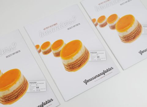 Flyer mit Bildern von Papayacreme-Desserts und dem Slogan „Das Beste vom Feinsten“.